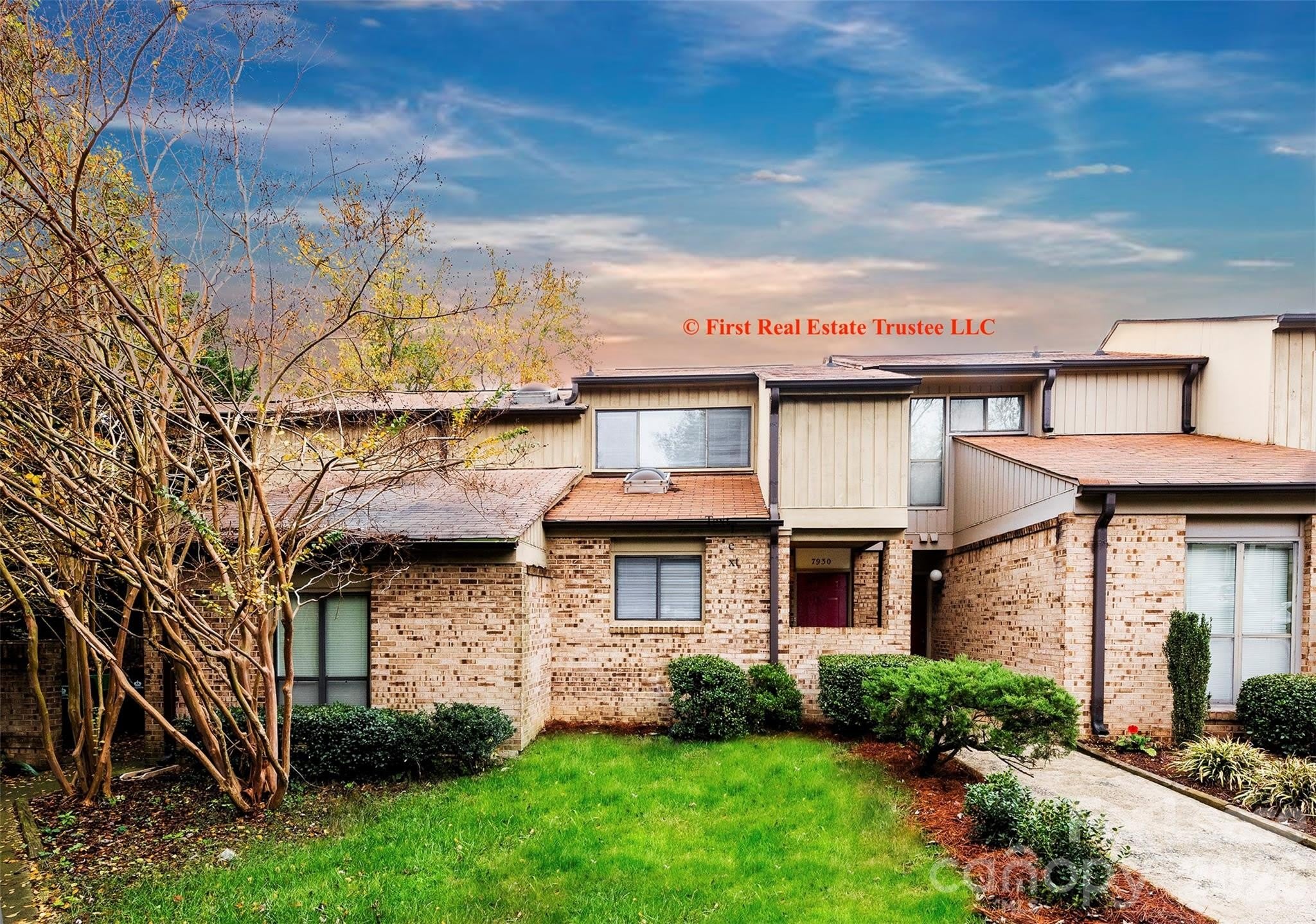 7930 Charter Oak Lane – photo 2