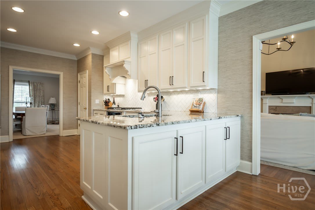 1040 Saint Andrews Drive – photo 5