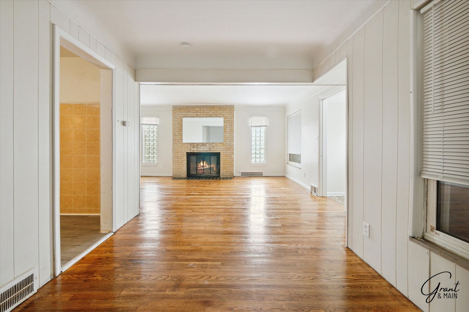 $1,300/month – photo 3