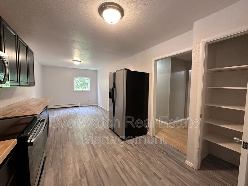 6121 De Armoun Rd – photo 4