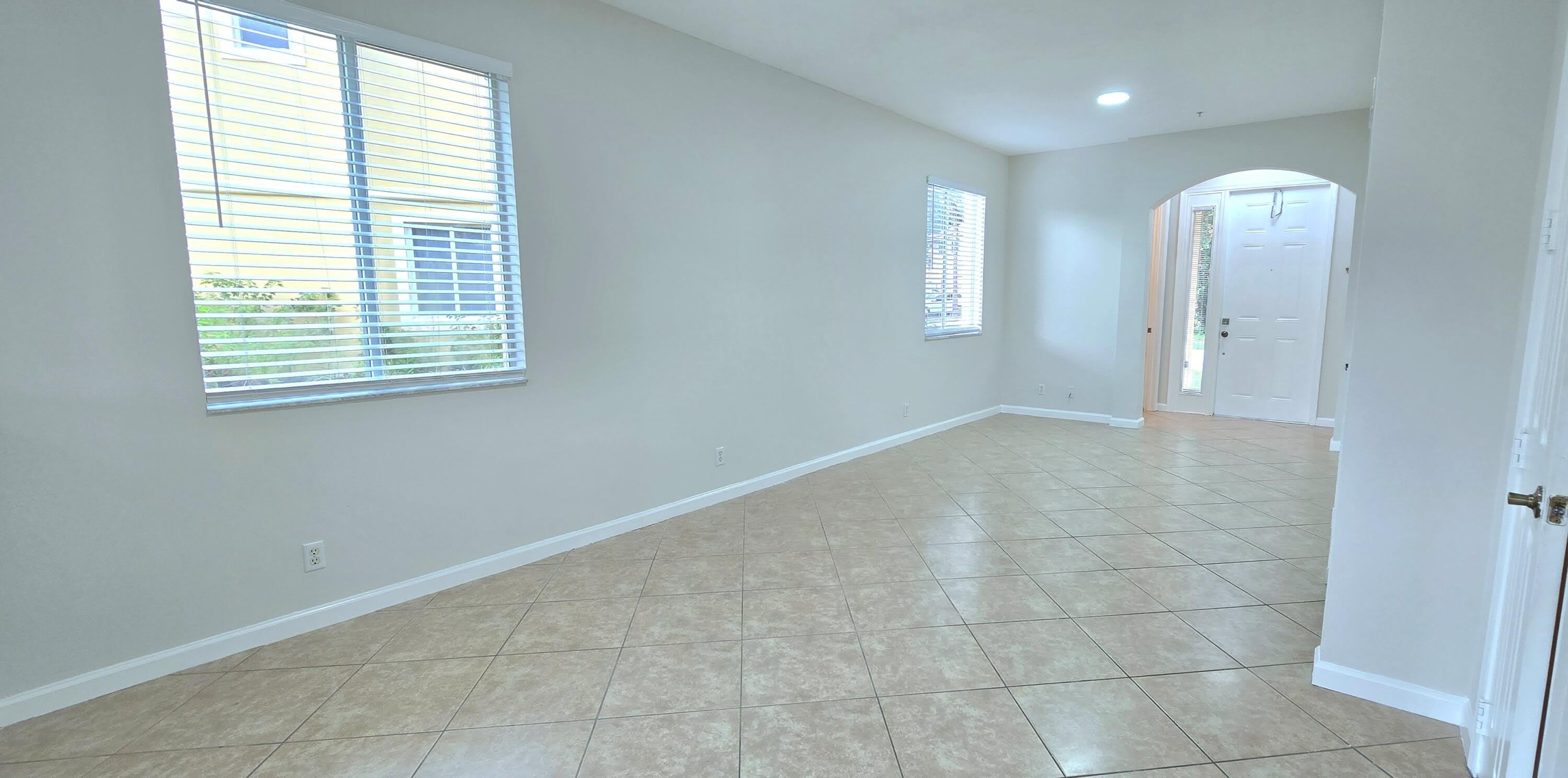 4305 Coventry Pointe Way – photo 5