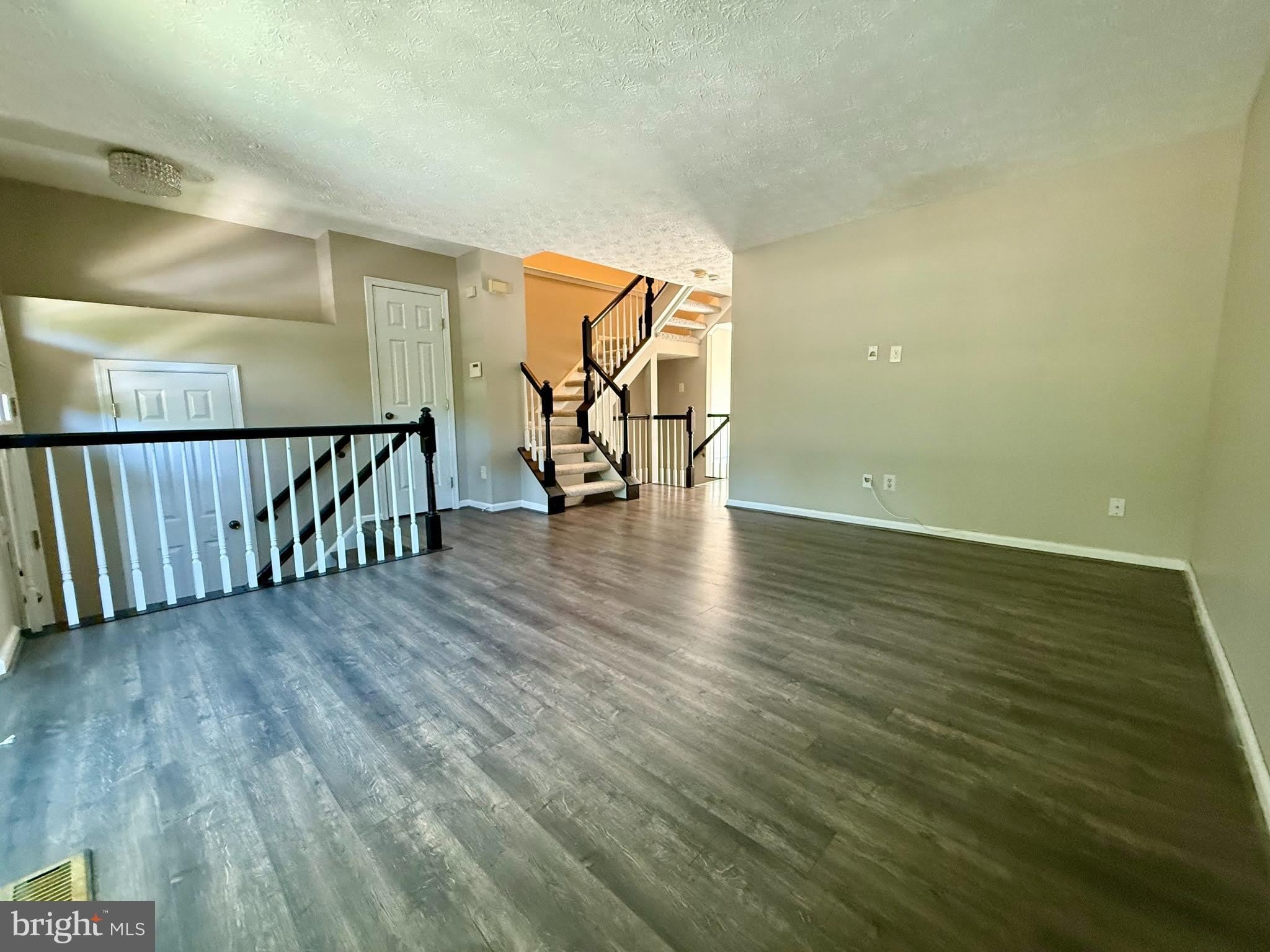 2443 WARM SPRING Way – photo 2