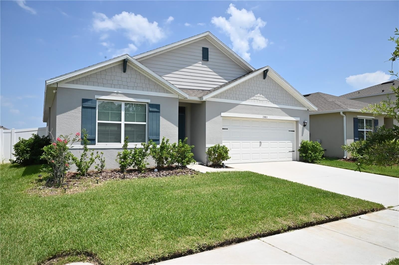 1583 BARBERRY Drive – photo 3