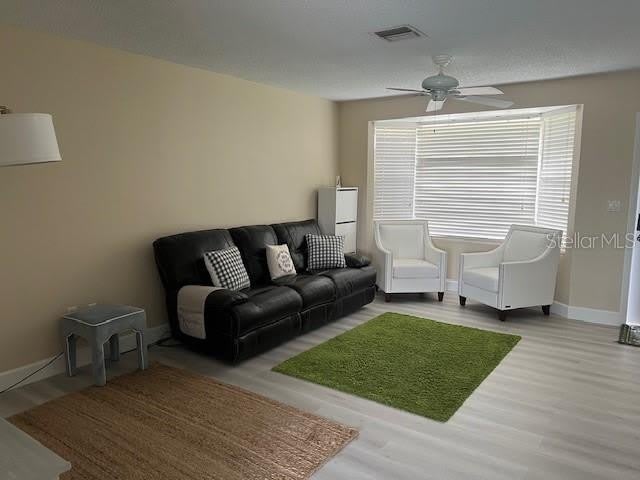 4192 GINGOLD Street – photo 2