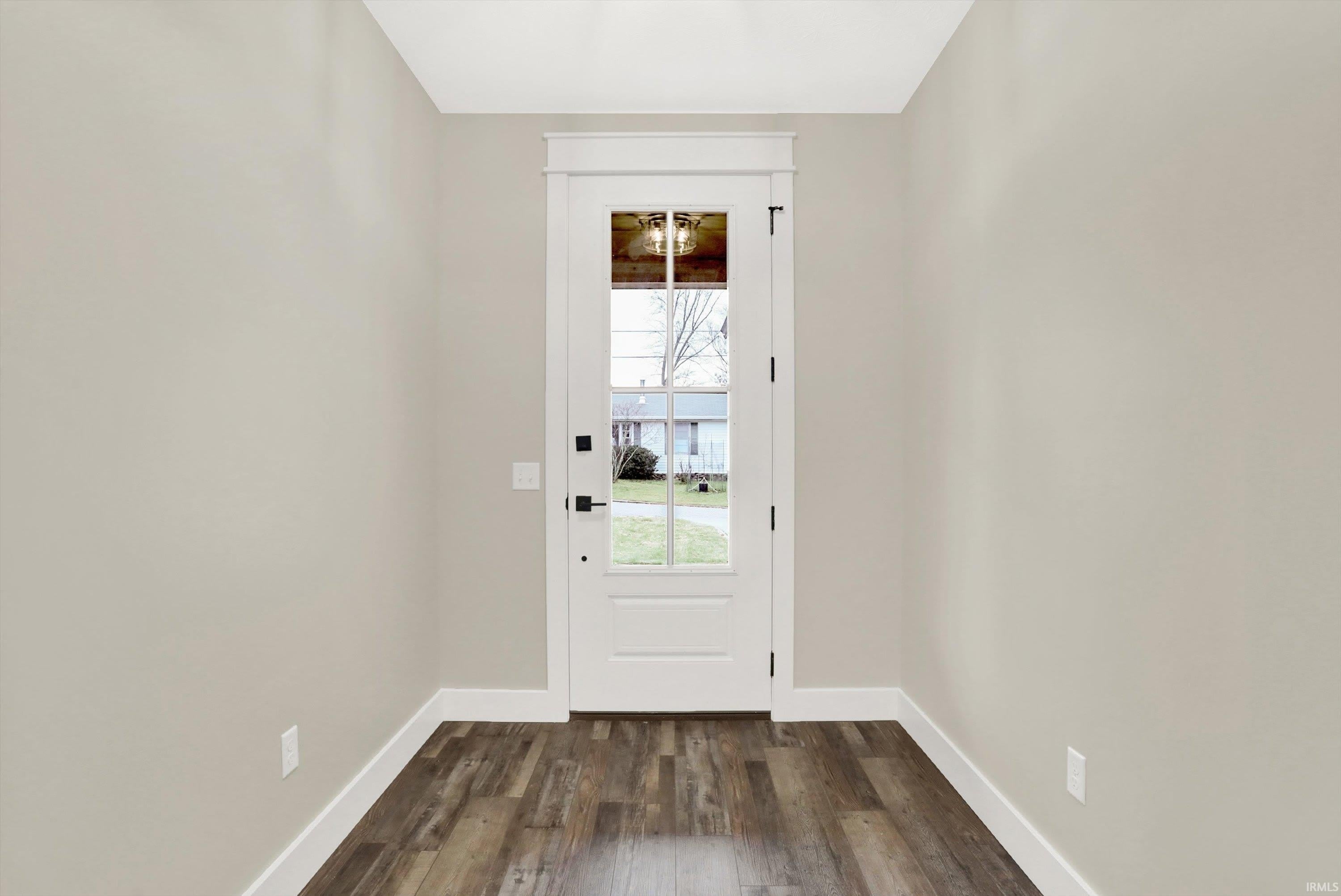 2110 S Smith Road – photo 2