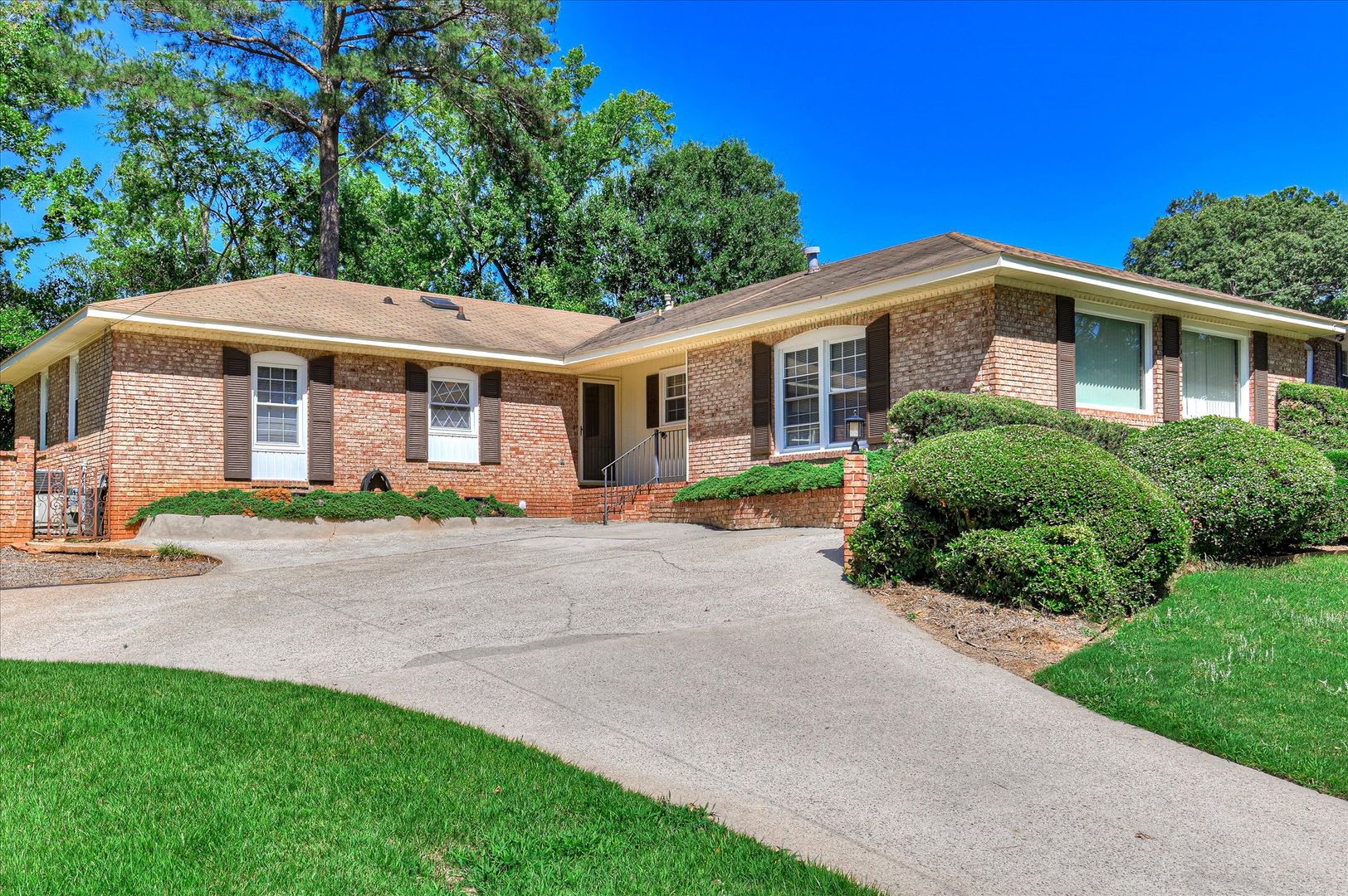 National Hills Home – photo 2