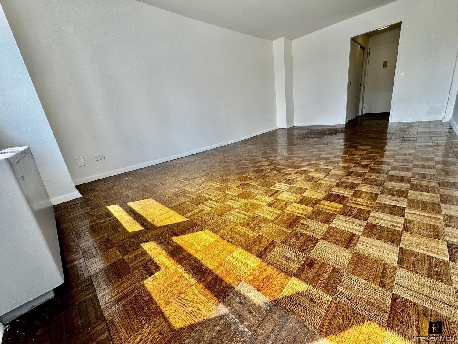 525 E 82nd Street – photo 2