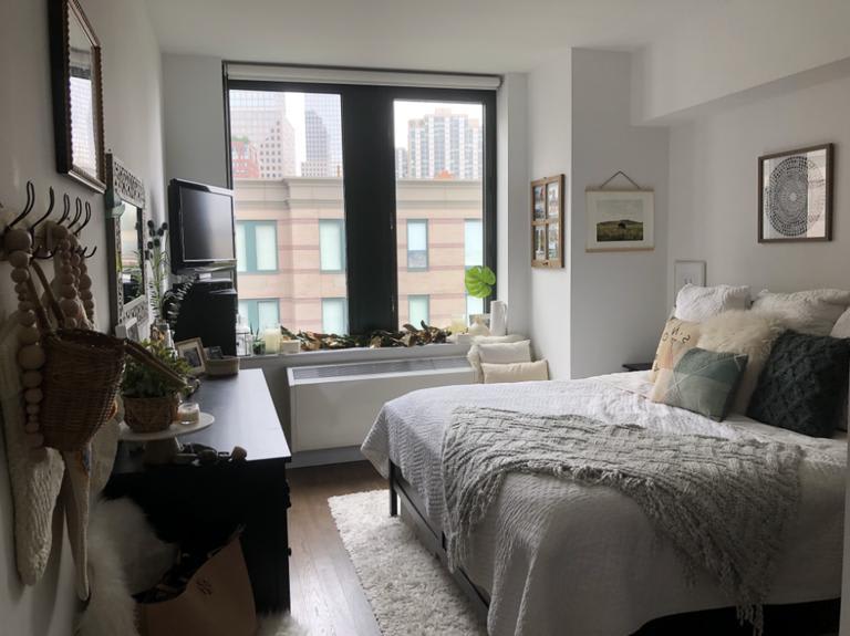 2 South End Avenue – photo 4