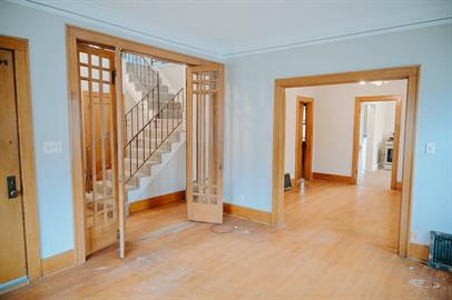 2887 Mary St – photo 3