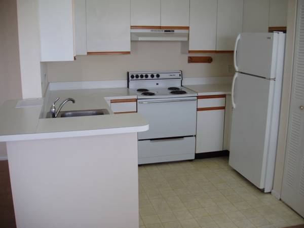 330 18th Place (2nd FL) – photo 2