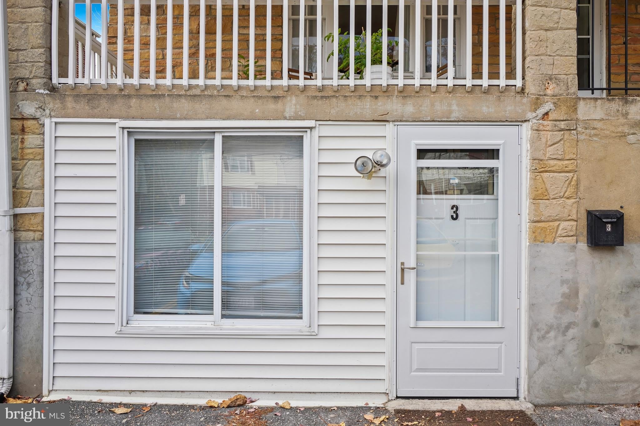 6120 41St Avenue – photo 2