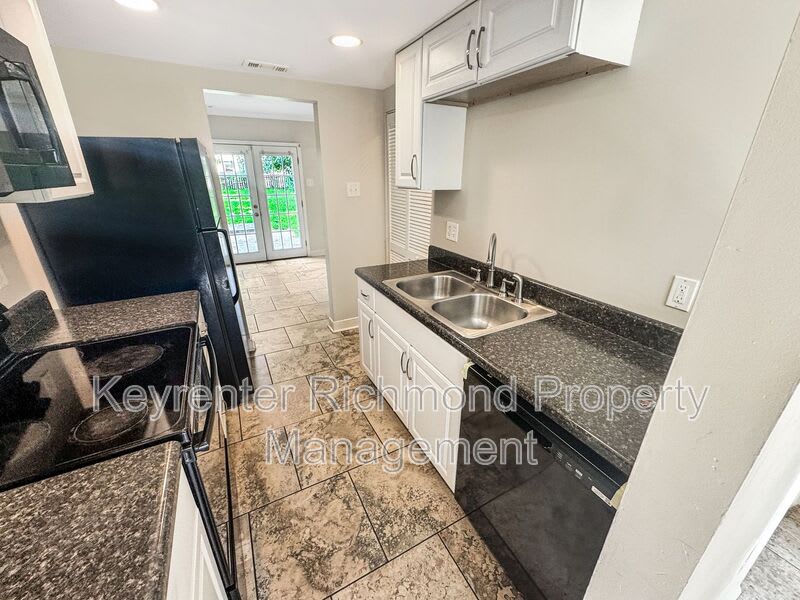 1402 Mechanicsville Turnpike – photo 3