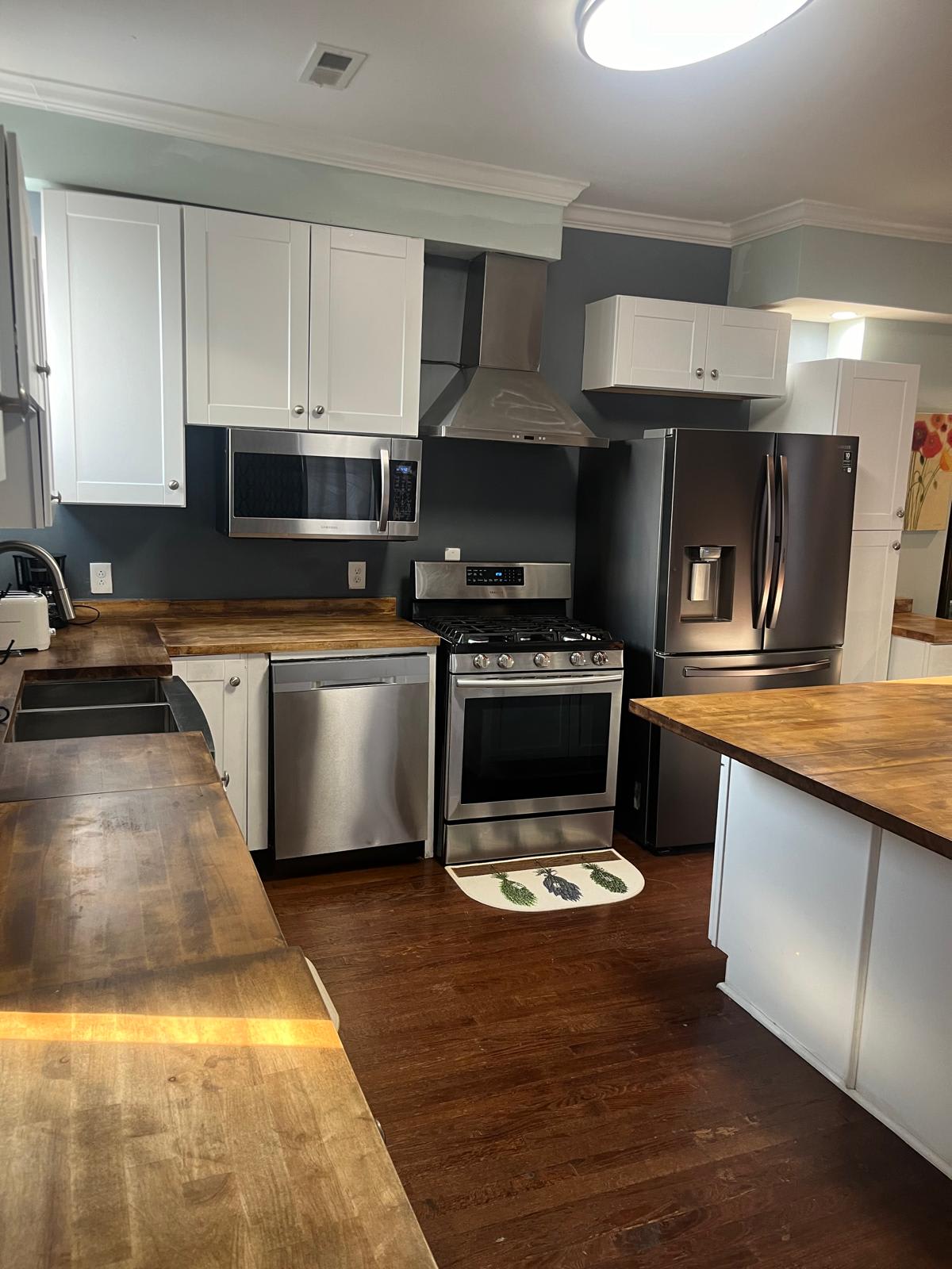 533 Leon Street – photo 3