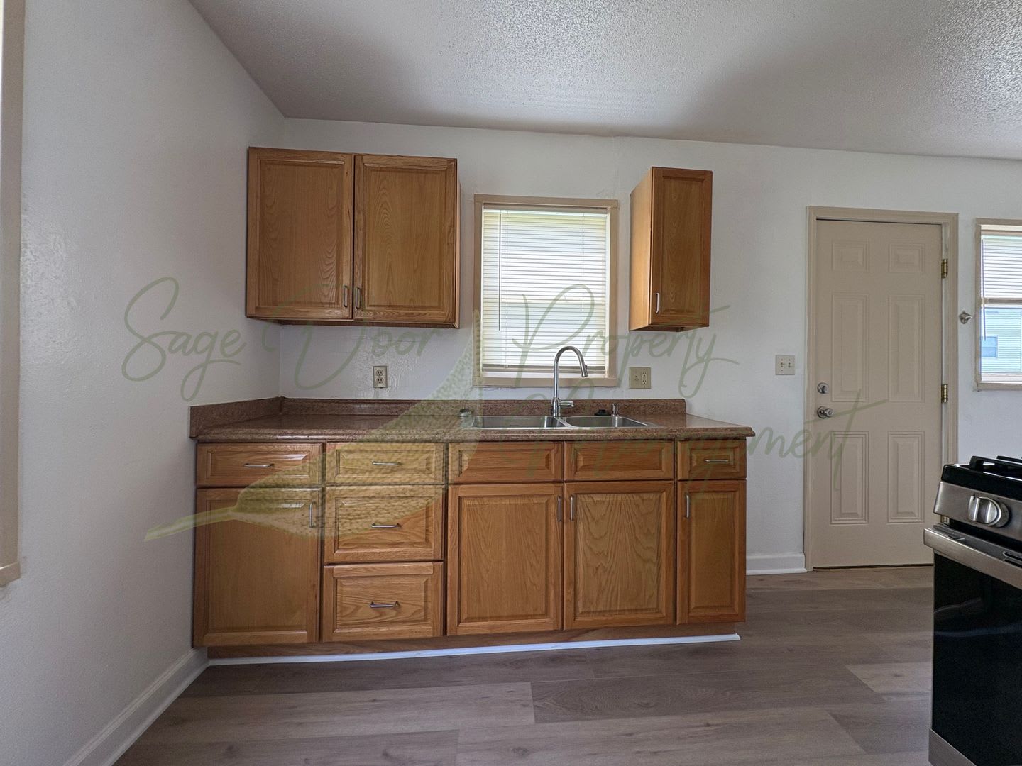 Townhome In South Kc – photo 5