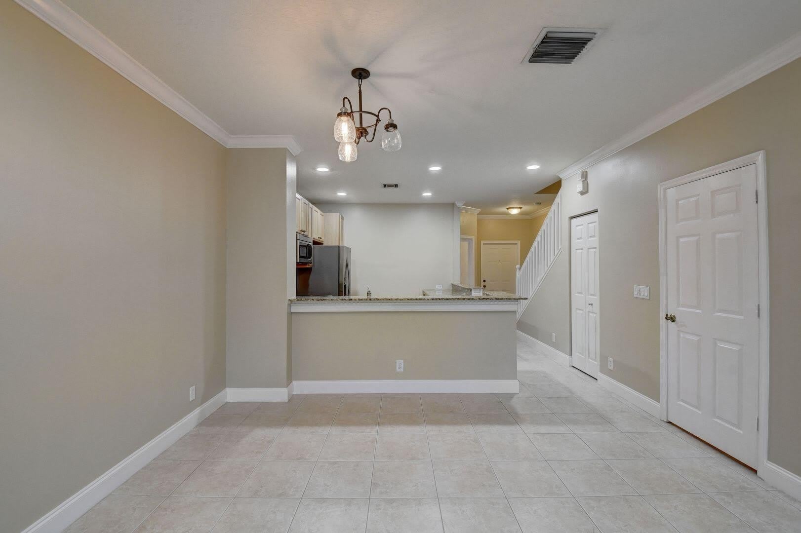 9113 Tremezzo Lane – photo 4