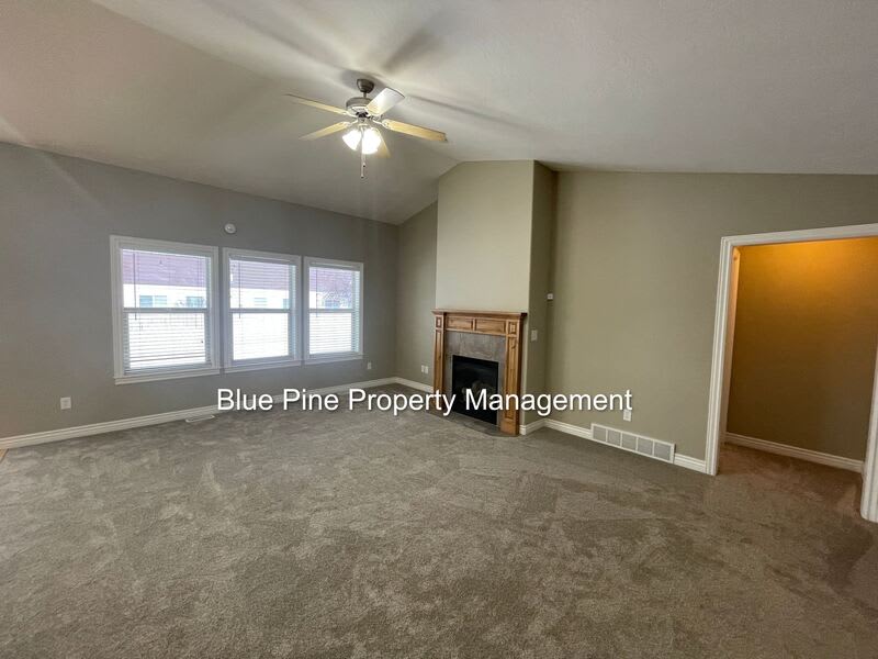 3601 Delaware Avenue – photo 4