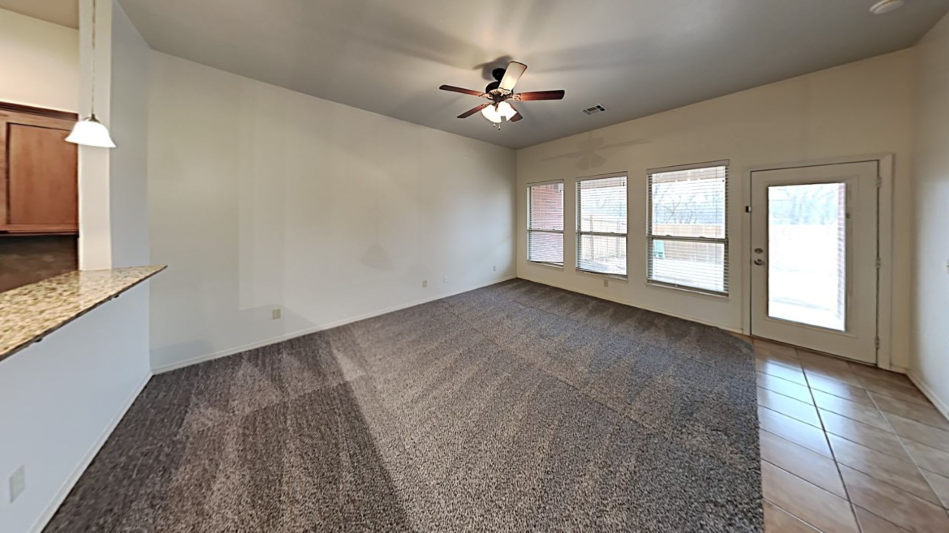 Very Nice 3 Bedroom 2 Bathroom Duplex In The Yukon School District – photo 4
