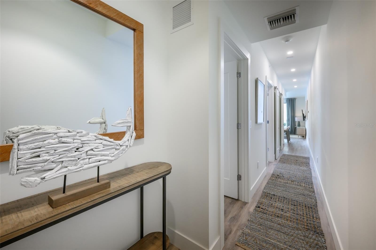1703 N Tamiami Trail – photo 3