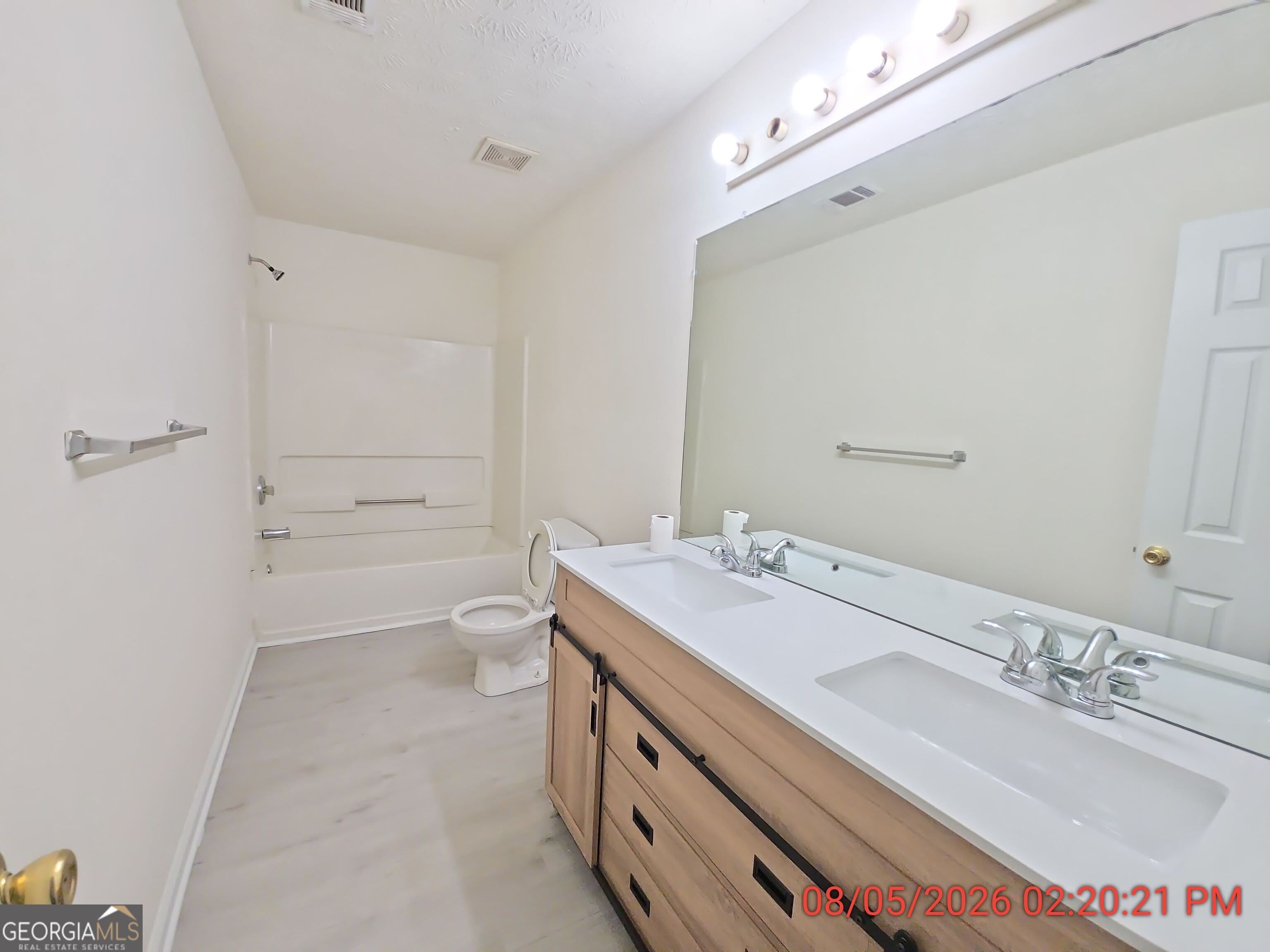 48 Phillips Drive – photo 5