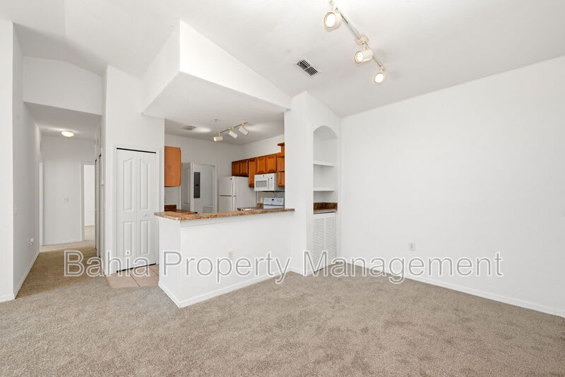 6169 Metrowest Blvd – photo 4