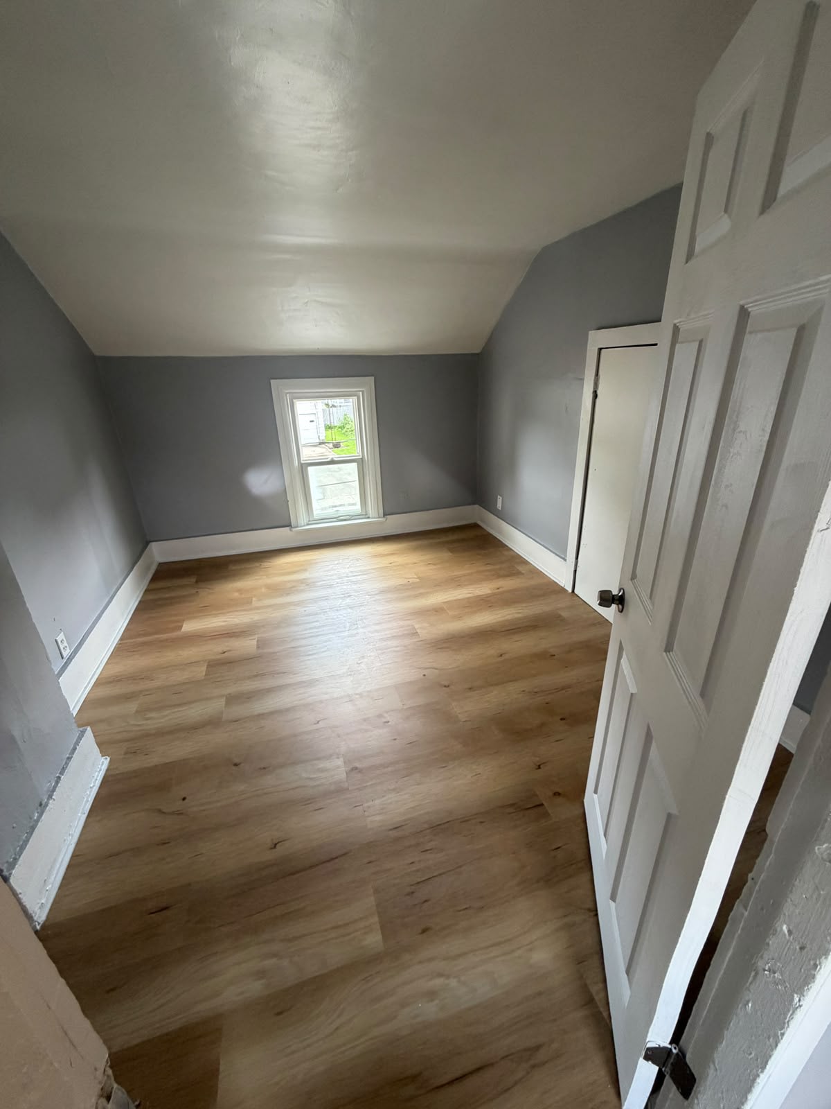 218 Manning st – photo 4