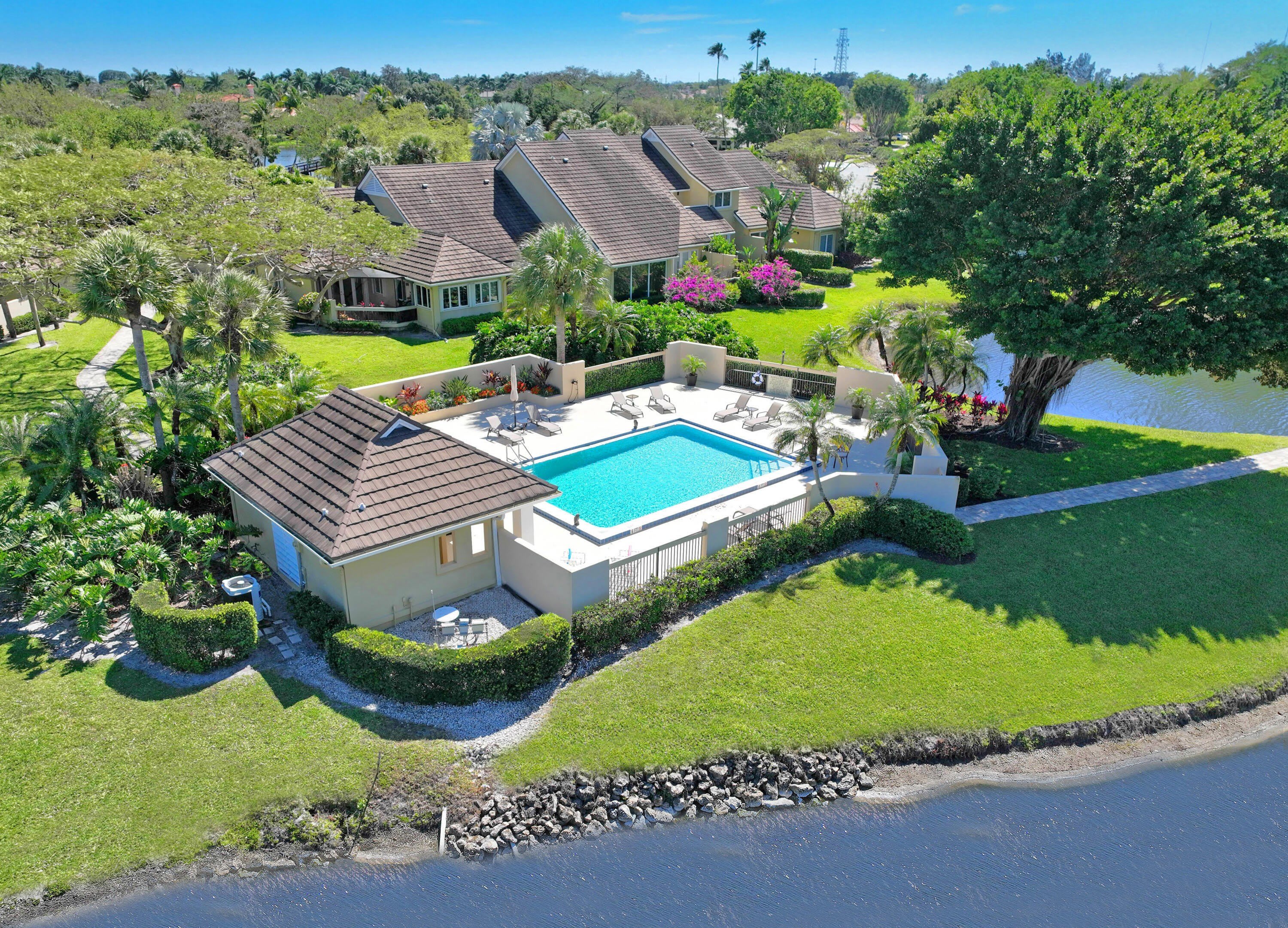 2624 Muirfield Court – photo 4