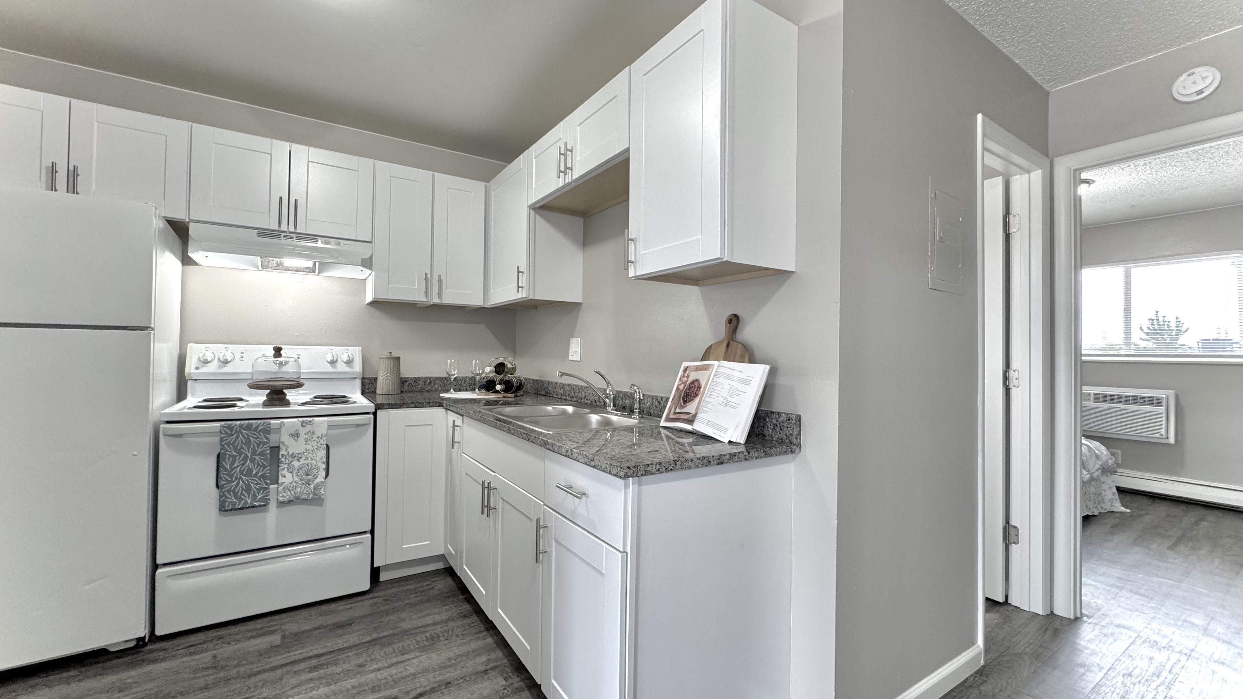 Westview Apartments – photo 5