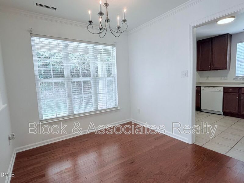 9915 Wasser Ct – photo 3