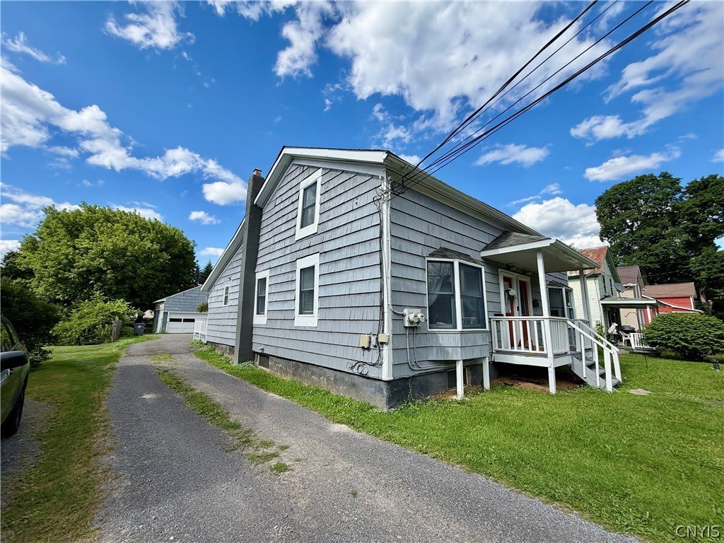 145 W Seneca Street – photo 2