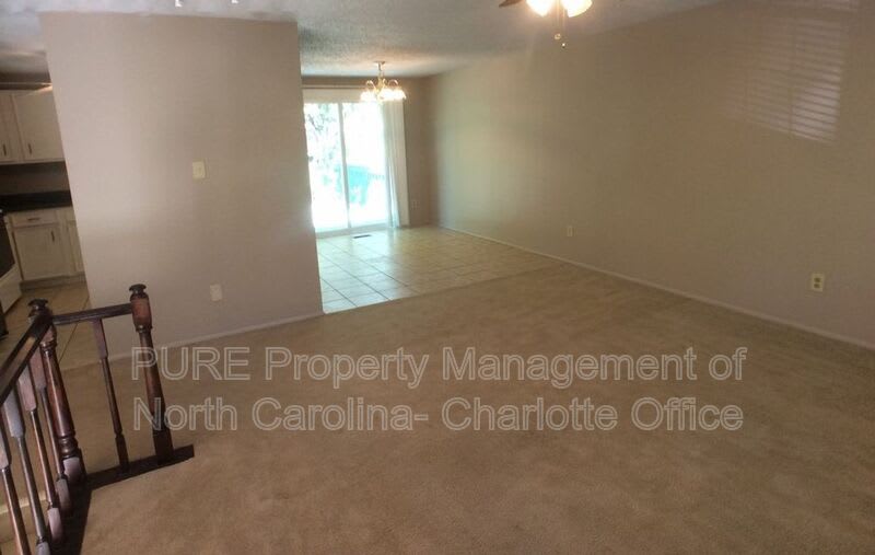8115 Bald Ridge Drive – photo 5