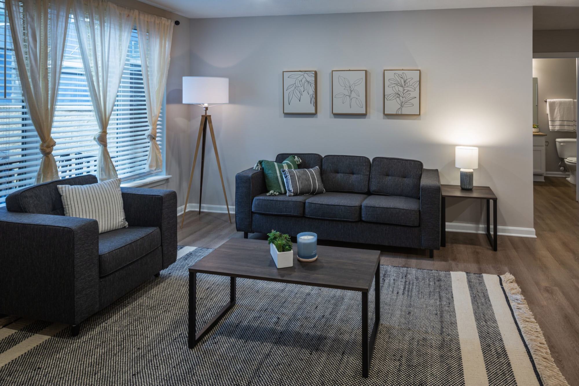 Standard on Main – photo 5