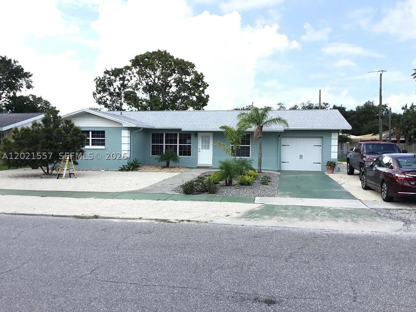 5321 3 RD AVE W – photo 1
