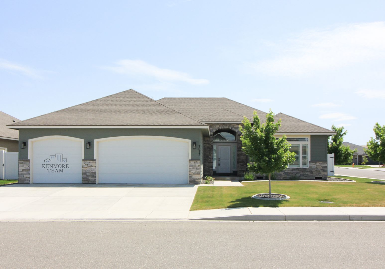 3 Bedroom, 2 Bath + Office Home in Kennewick – photo 1