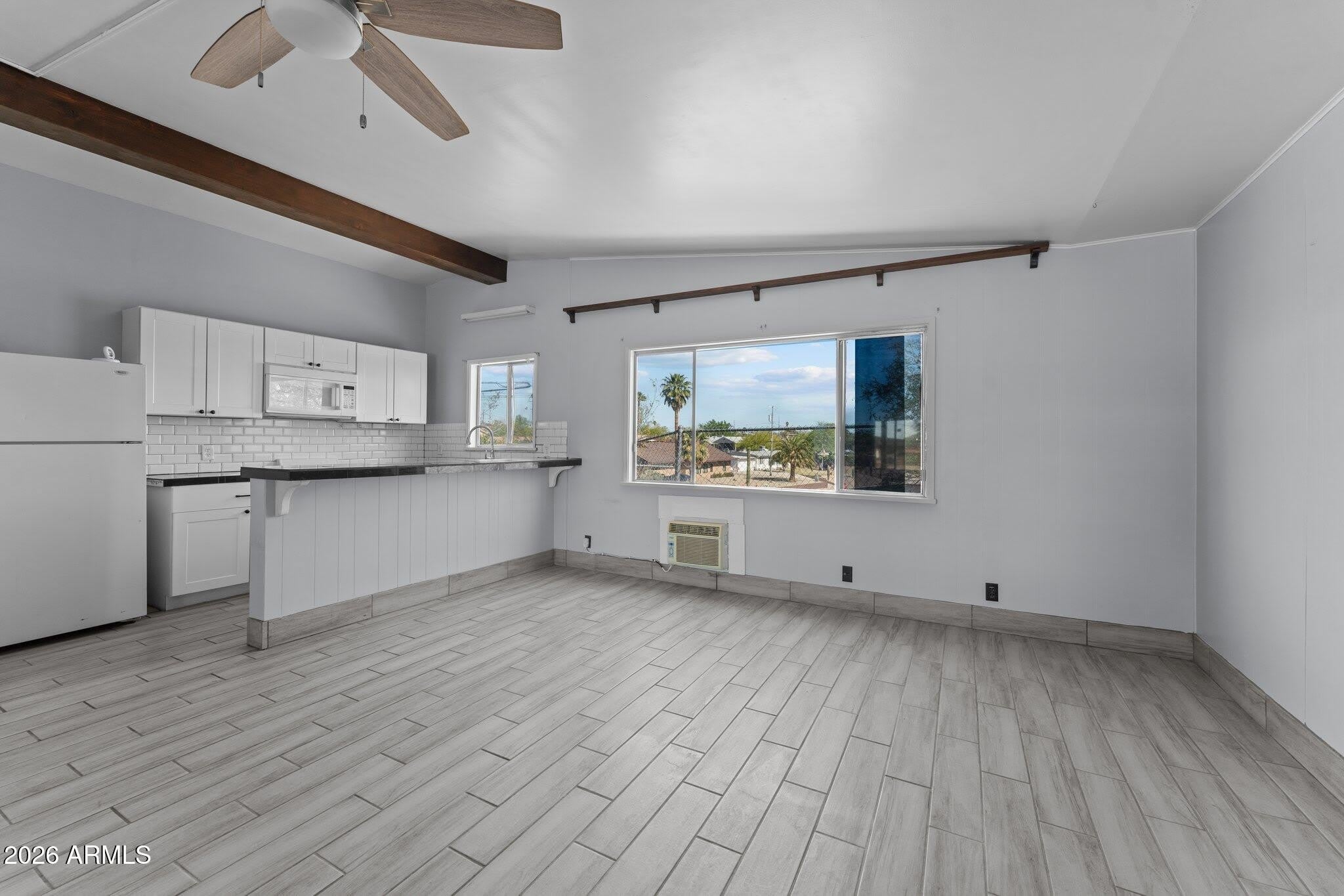 692 W Wickenburg Way – photo 3
