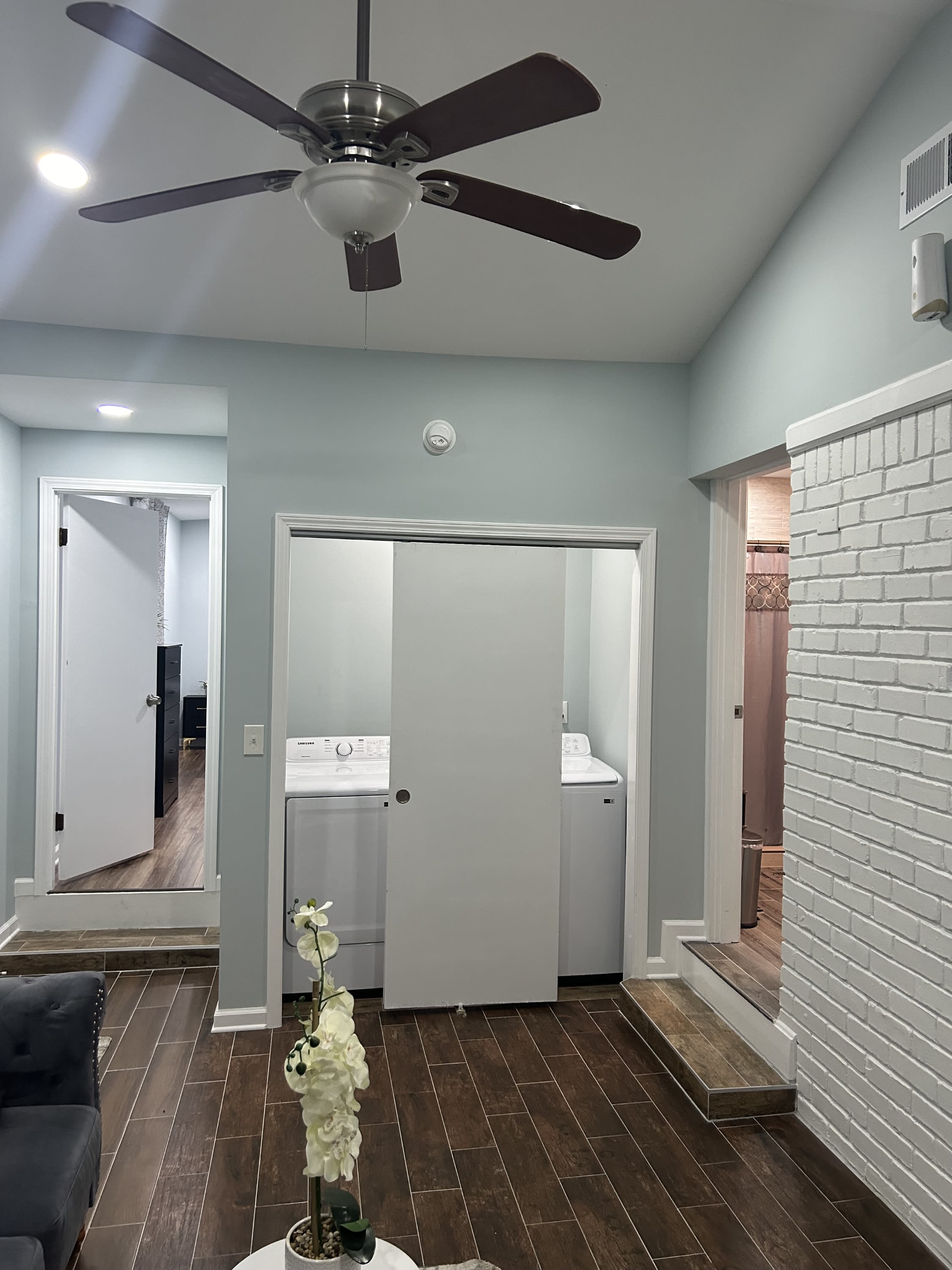 8323 Tudor Drive – photo 5