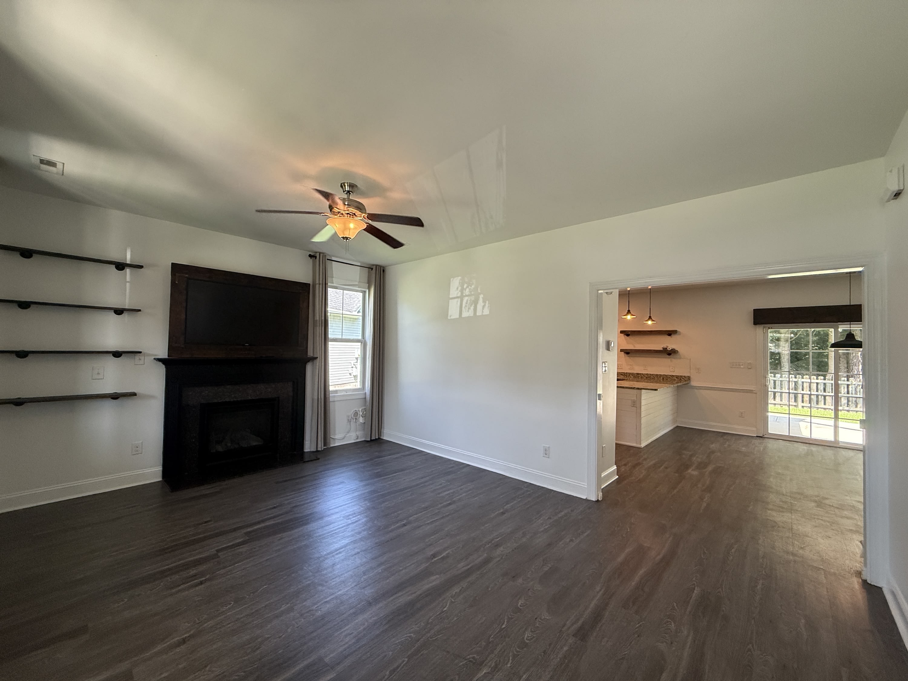 804 Oleander Street – photo 3