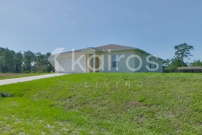 4204 East 5th Street – photo 2