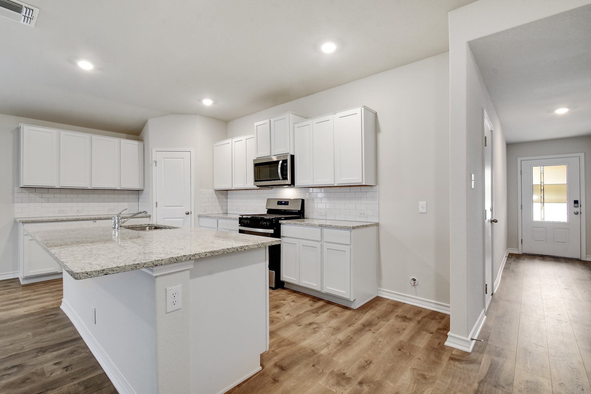 14042 Mudstone St – photo 5
