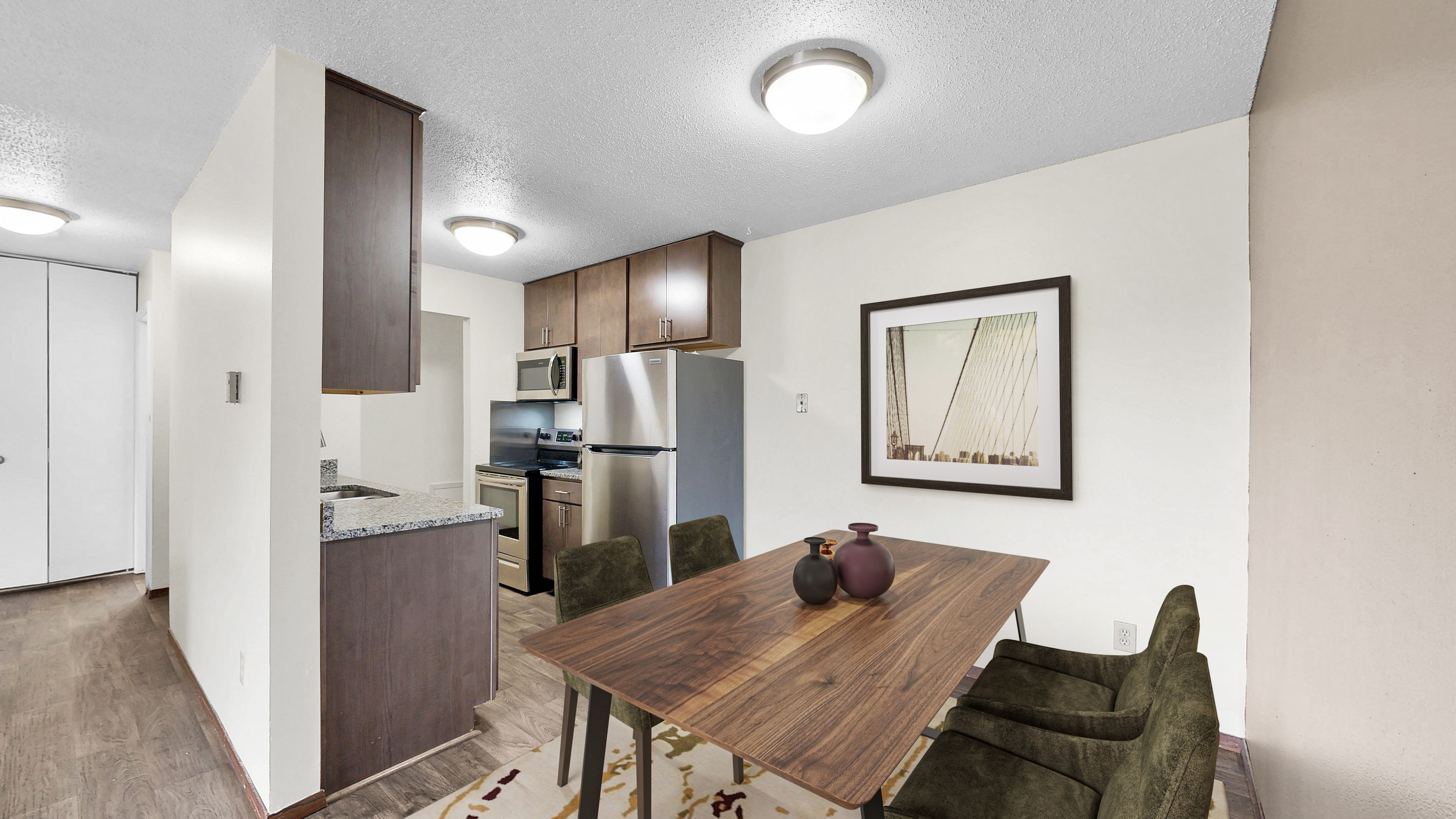Burnsville Parkway Apartments – photo 2