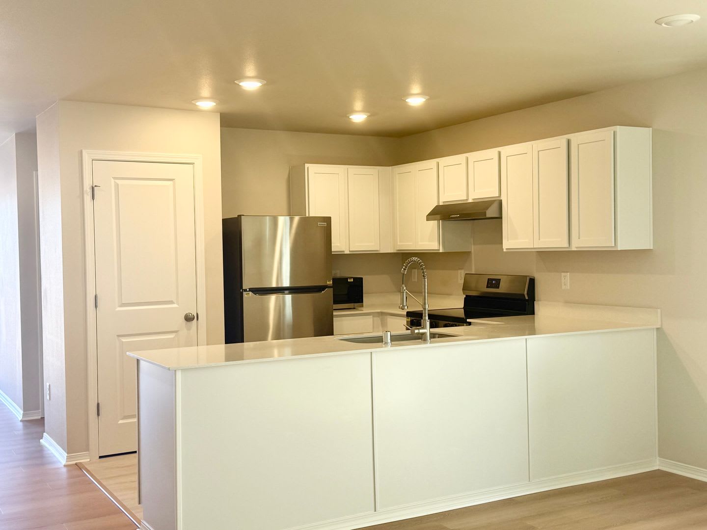 Olympic Ridge one story house. – photo 4