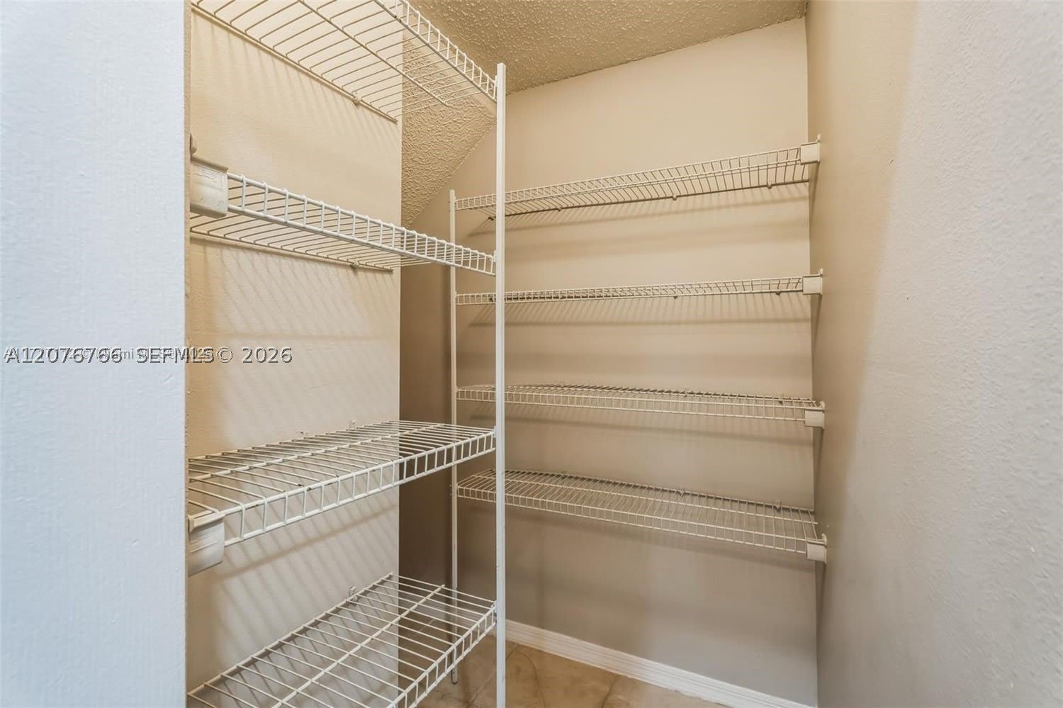 4240 NE 9th St – photo 4
