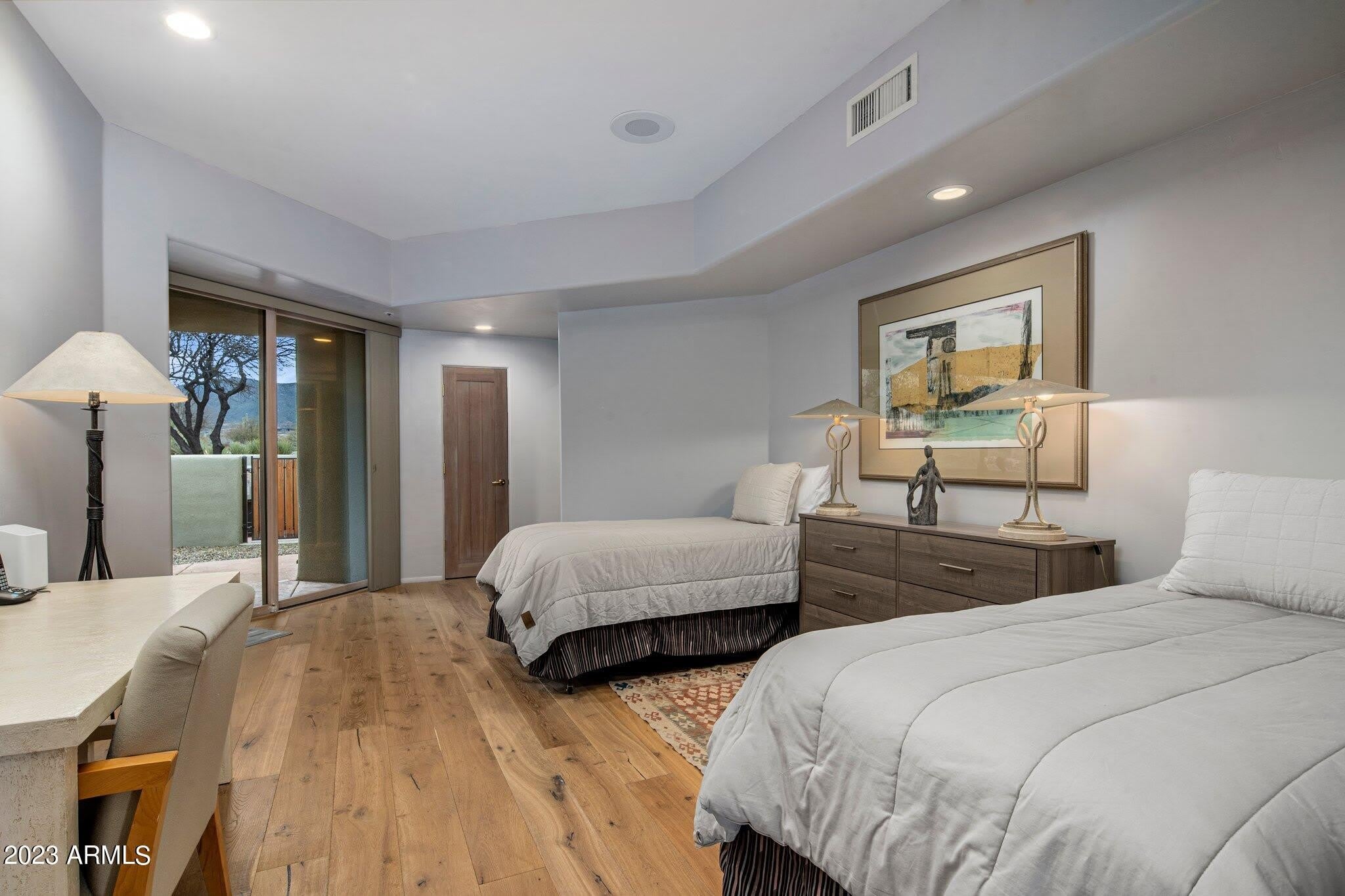 10111 E Graythorn Drive – photo 5