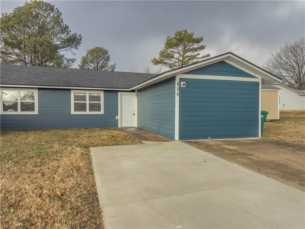 806 N 30Th Street – photo 1