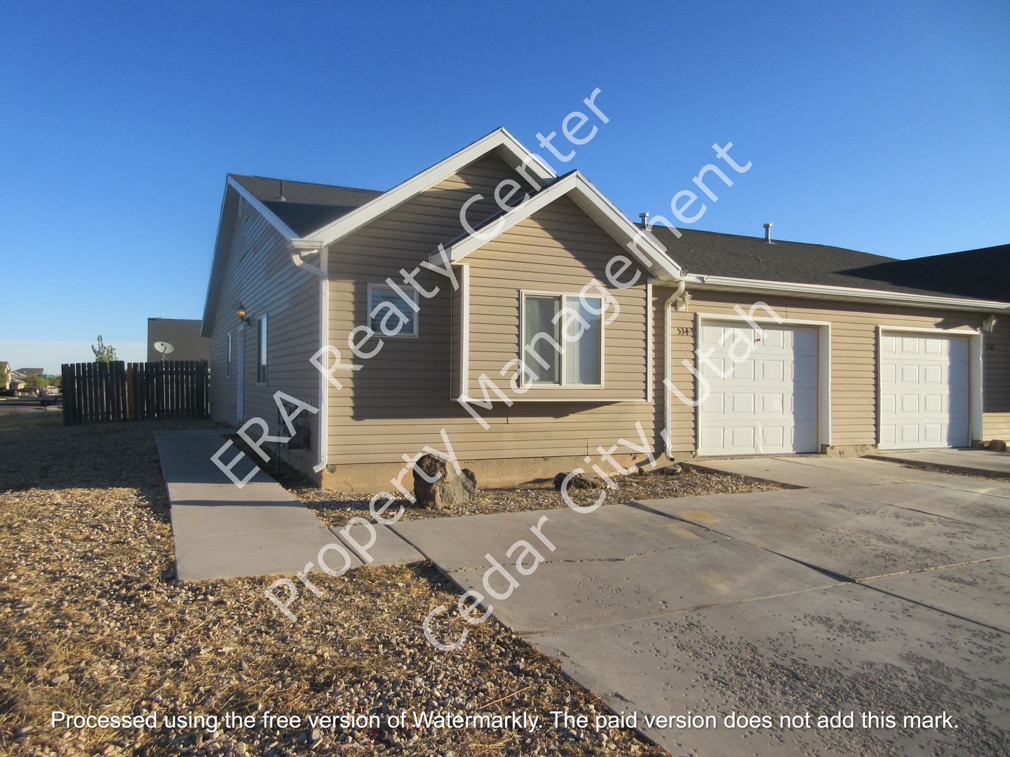 Move-in Discount!! 3 Bedroom 2 Bath Twin Home in Cedar Willows – photo 1