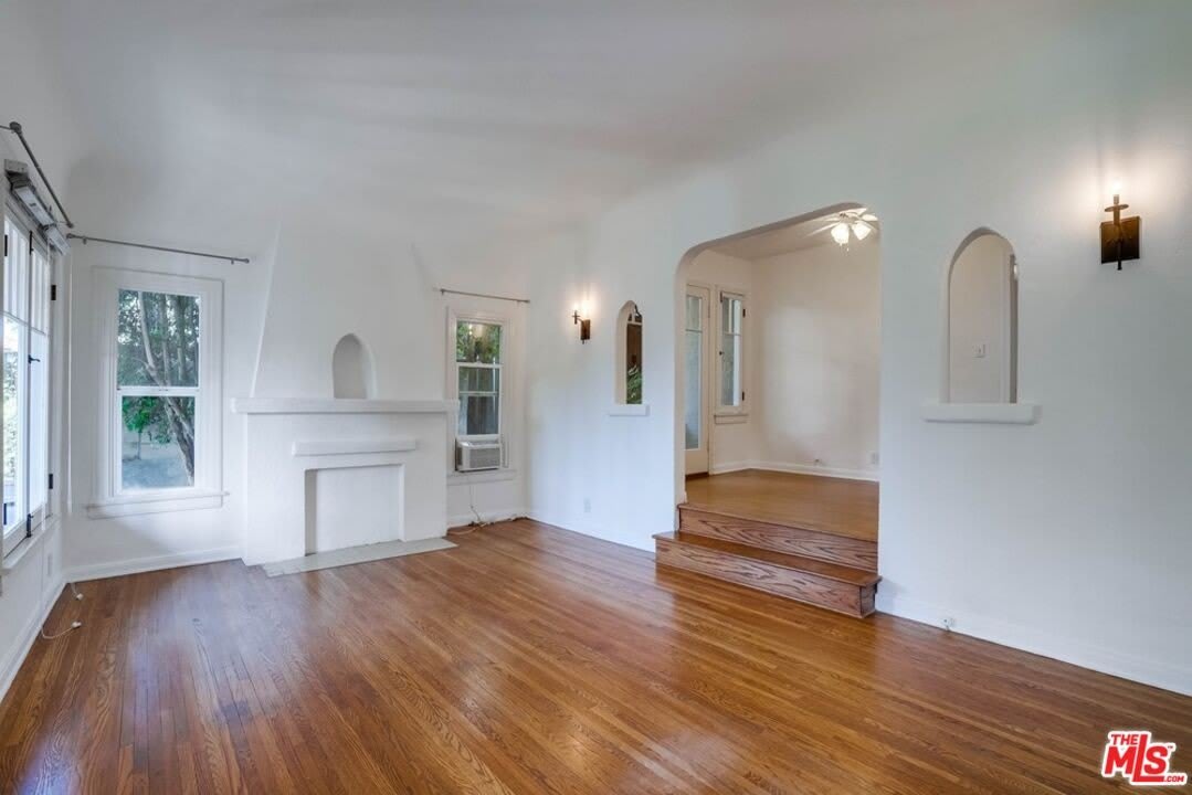 3221 Berkeley Ave – photo 5