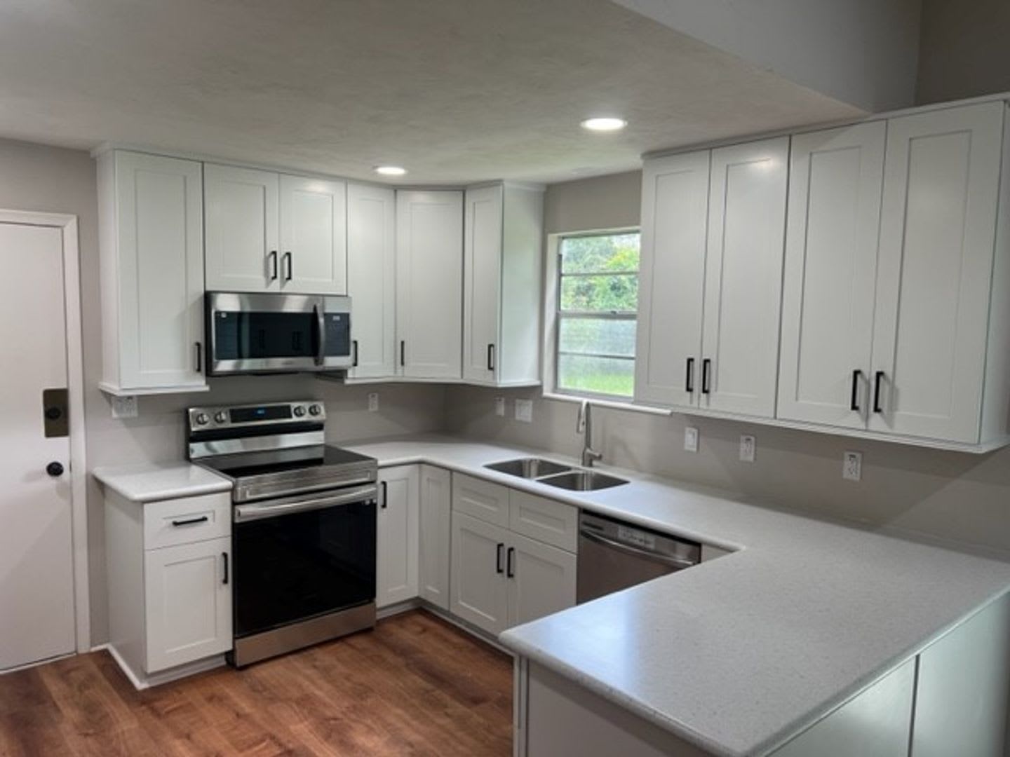 Remodeled Home In Northwood Pines with Fenced Yard – photo 5