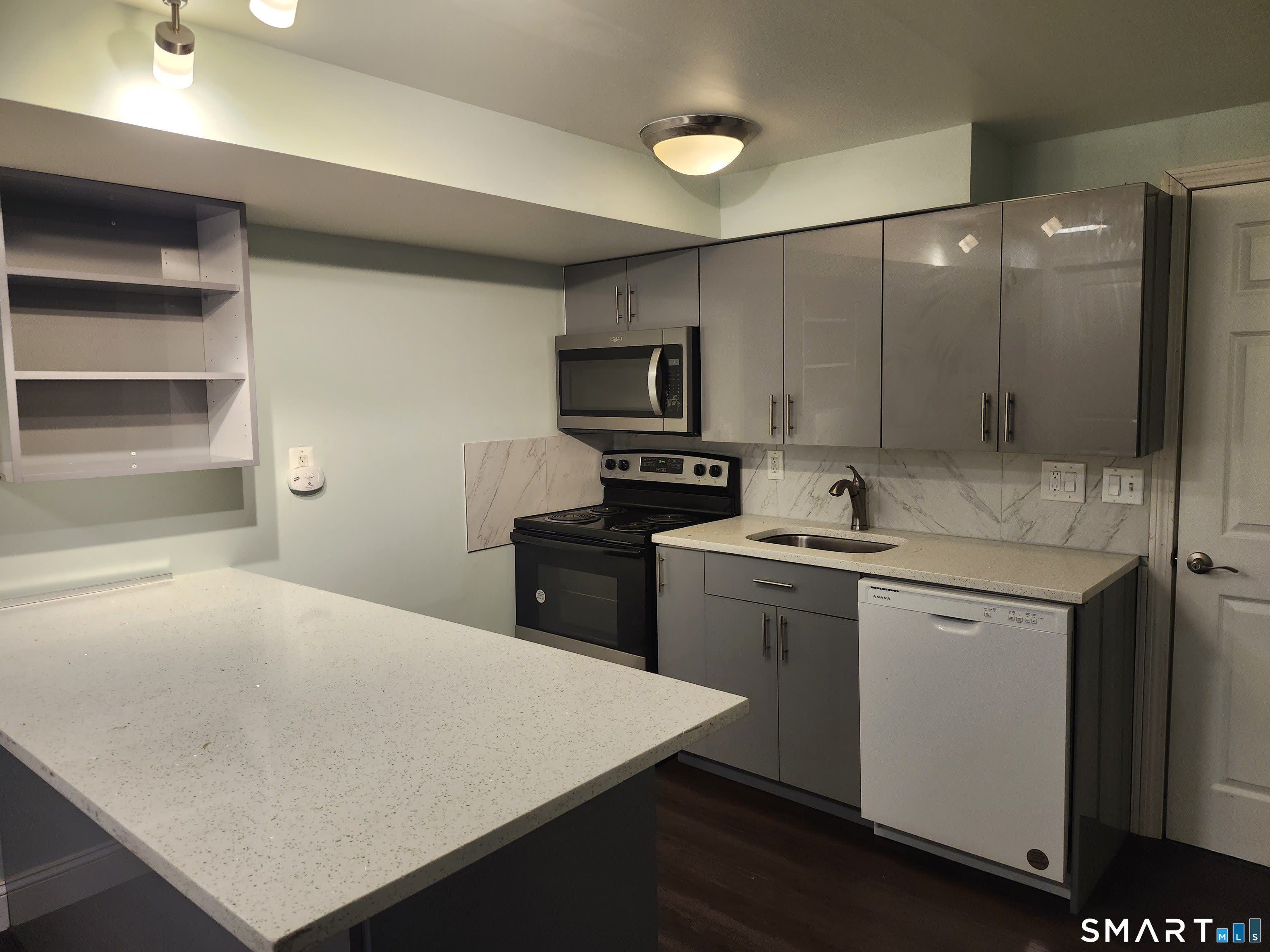 488 Chapel Street – photo 3