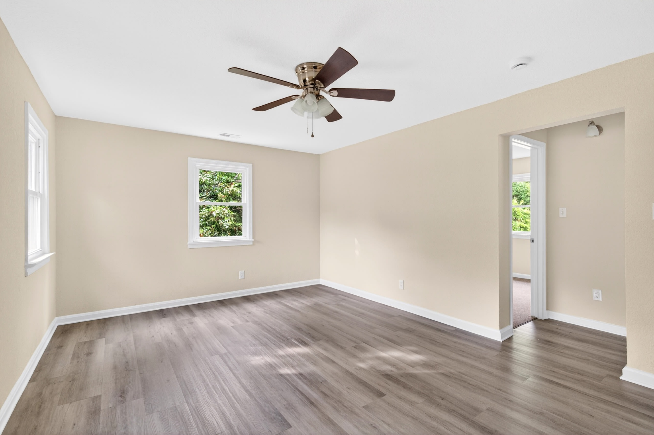 5902 Marshall Avenue – photo 3