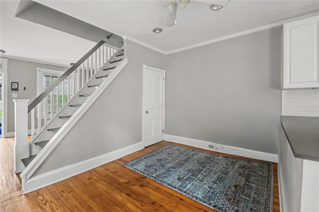 350 Dupont Street – photo 3