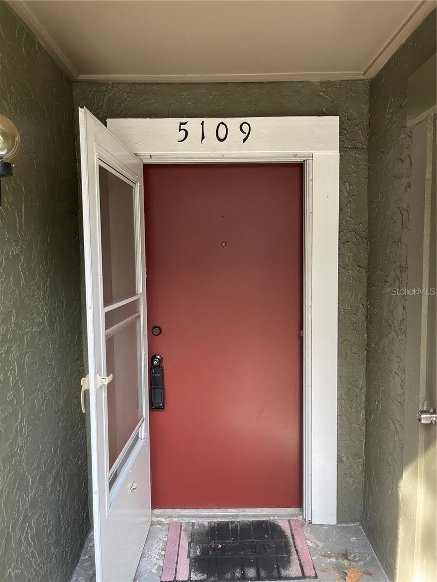 5109 EAGLESMERE Drive – photo 2